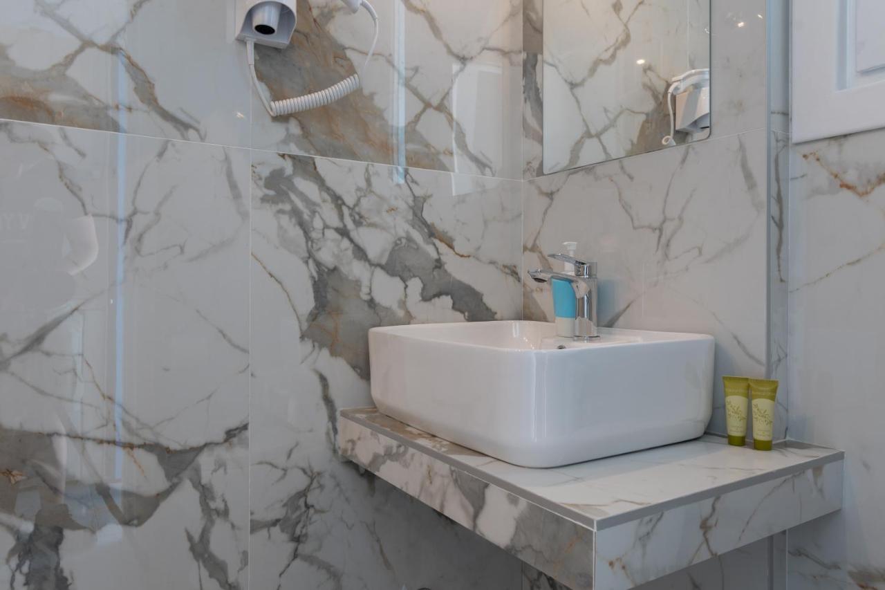 Astri Hotel Neos Marmaras Ngoại thất bức ảnh