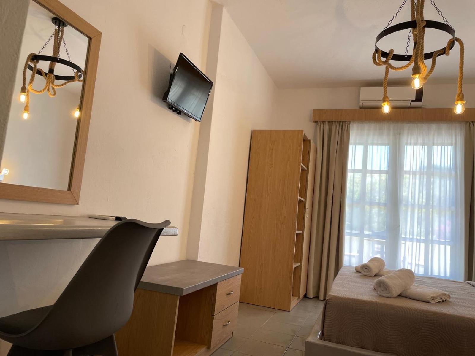 Astri Hotel Neos Marmaras Ngoại thất bức ảnh